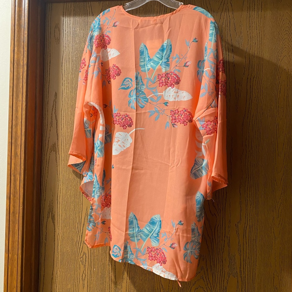 NWT Lacozy Women’s a Orange Floral Cover Up - Picture 2 of 3
